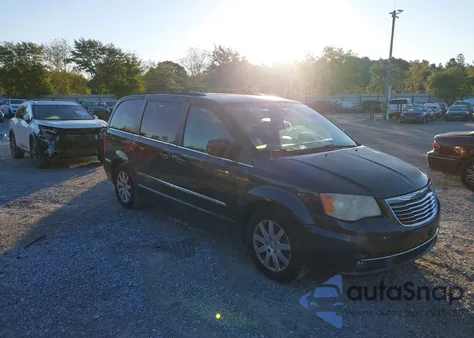 2013 Chrysler Town & Country Touring from USA, damaged, VIN 2C4RC1BG4DR742427